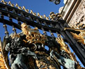 http://photosdelondres.com/gros-plan-grille-buckingham-palace
